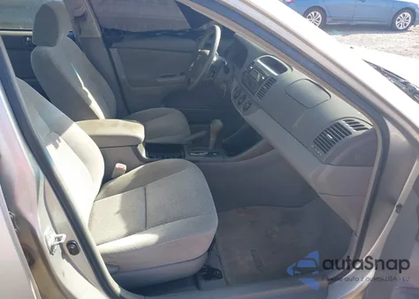 2004 Toyota Camry Le from USA, damaged, VIN 4T1BE32K24U791040